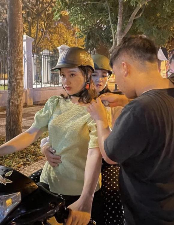 thương ngày nắng về, anh có phải đàn ông không, bão ngầm, lối về miền hoa