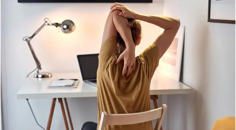 Bài tập 5 phút giúp tăng sức mạnh và giữ dáng dành cho nàng lười