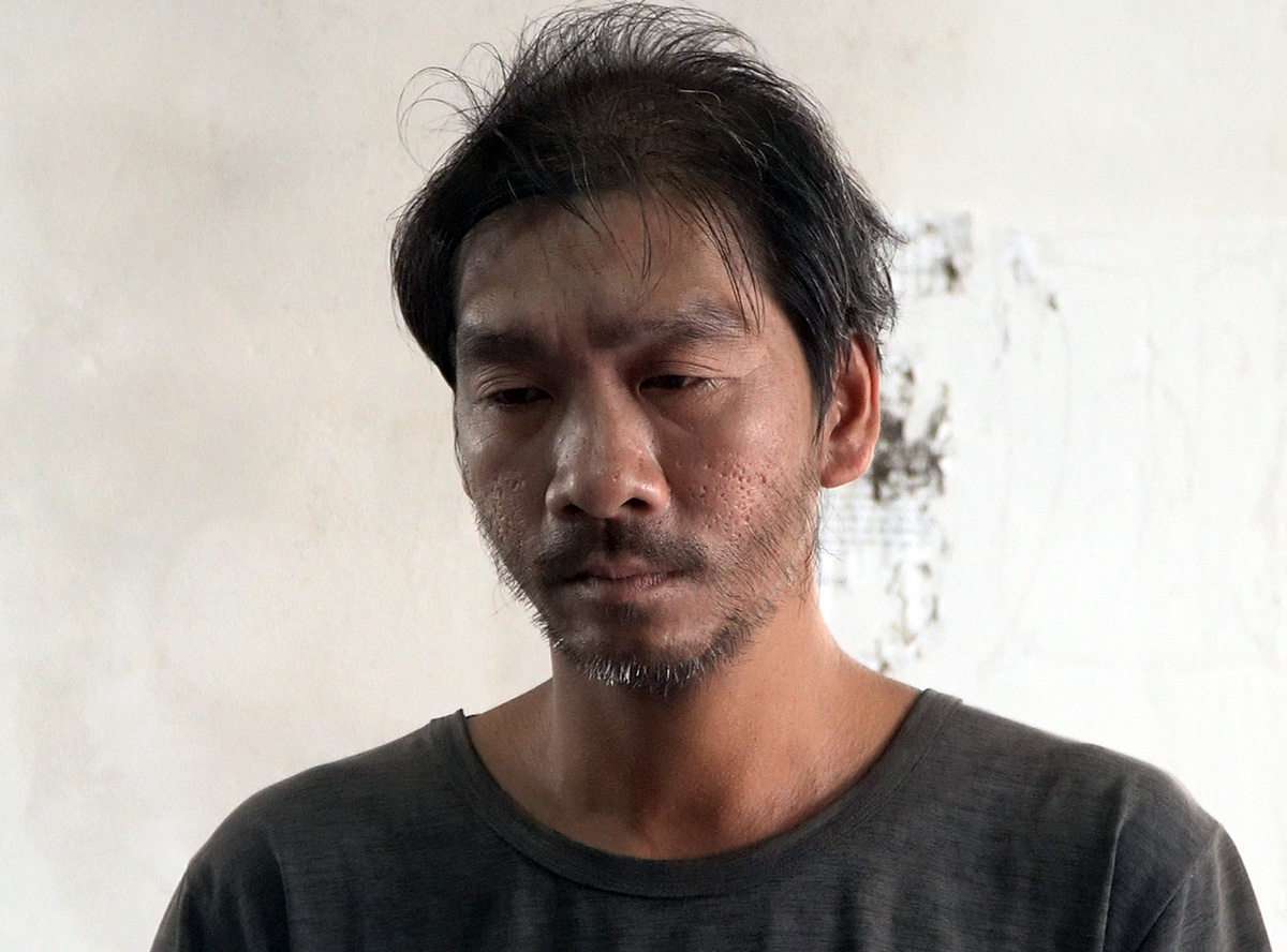 Bị bắt vì hành hạ con