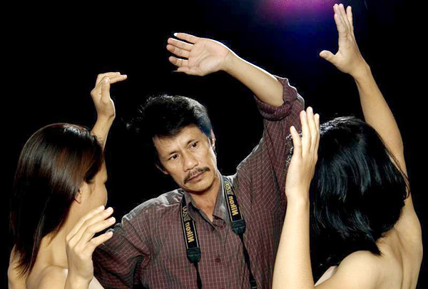 Làm thế nào để không rơi vào cảnh ‘ra ngõ gặp NSND, NSƯT’?