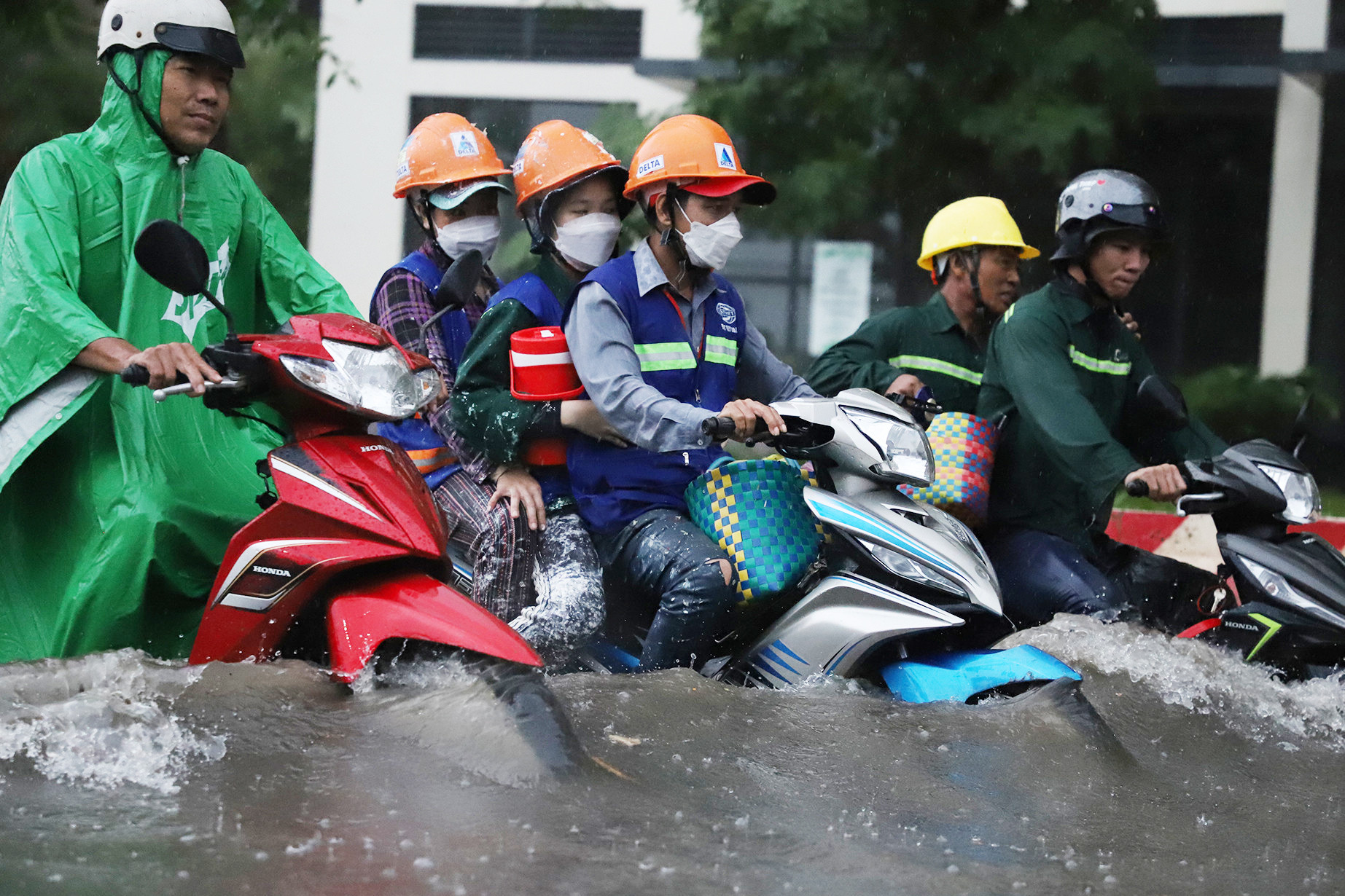 Dự báo thời tiết 21/8: Miền Bắc sáng nắng nhẹ, khả năng có mưa