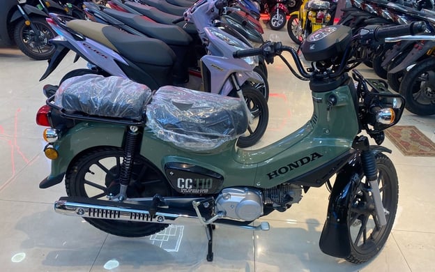 Bất ngờ diện mạo mới đẹp mê mẩn của huyền thoại Honda Dream, đặc biệt giá bán mới là điều gây chú ý
